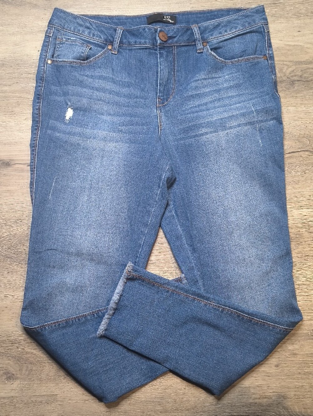 S1193 Skinny Fit Mid Rise w/29.5" Inseam👖1822 Denim Women's Size 14 Jeans